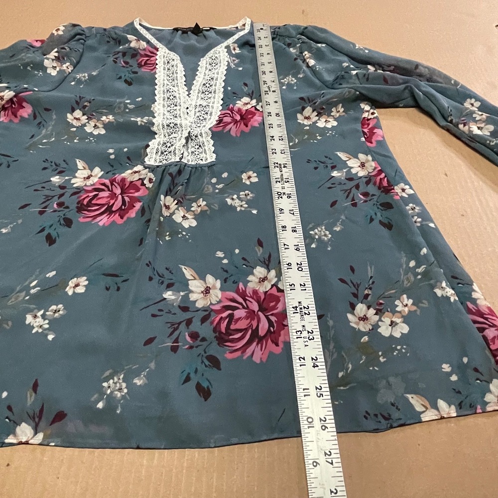 White House Black Market Floral Lace‎ Trim Blouse Women's Size 14 Long Sleeve - Picture 10 of 16